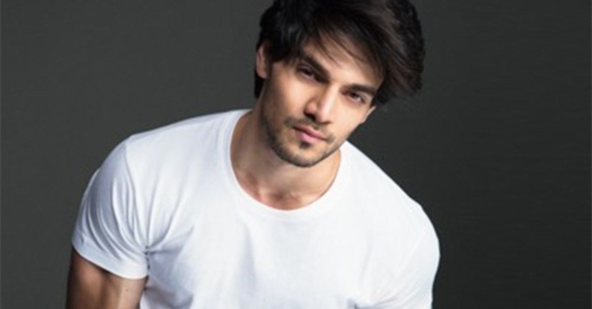 Is Sooraj Pancholi Married